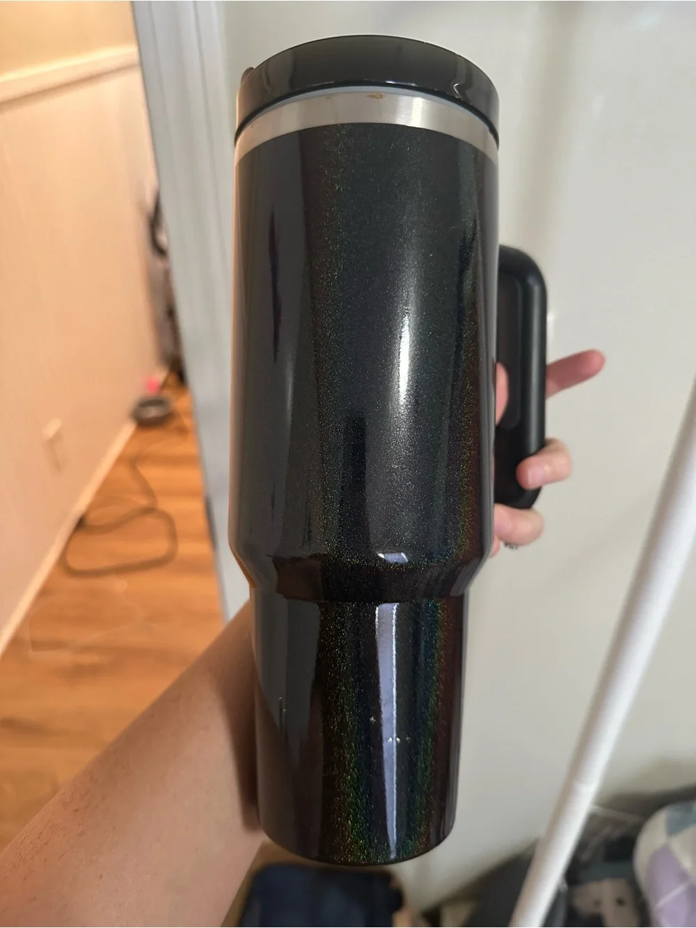 Black iridescent large water tumbler